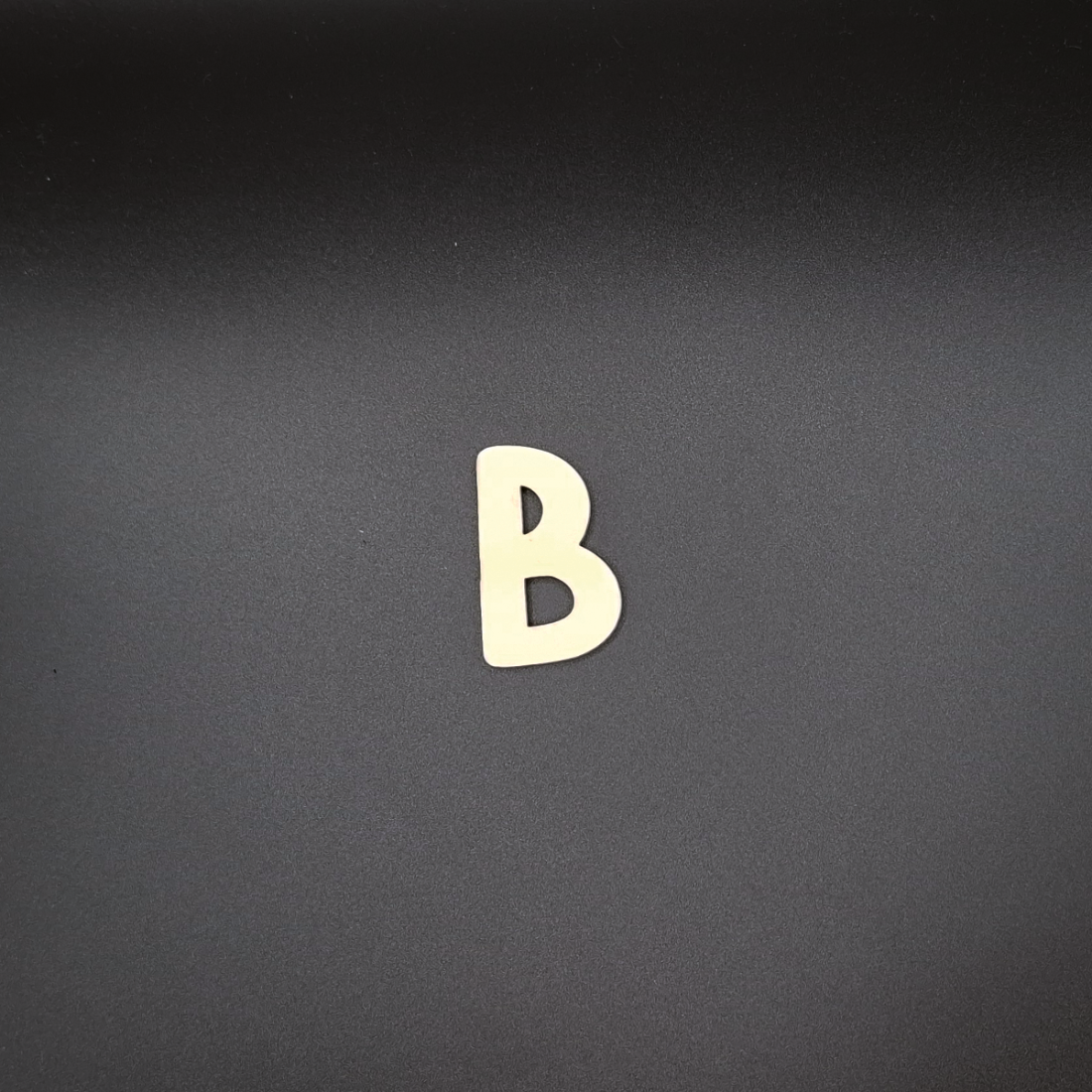 B